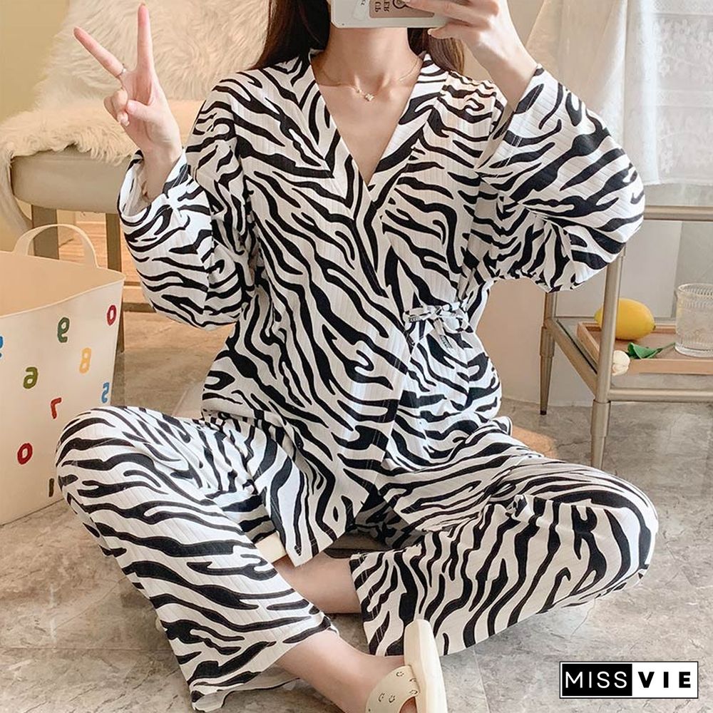 Small Flower Letter Cotton Pajamas Set