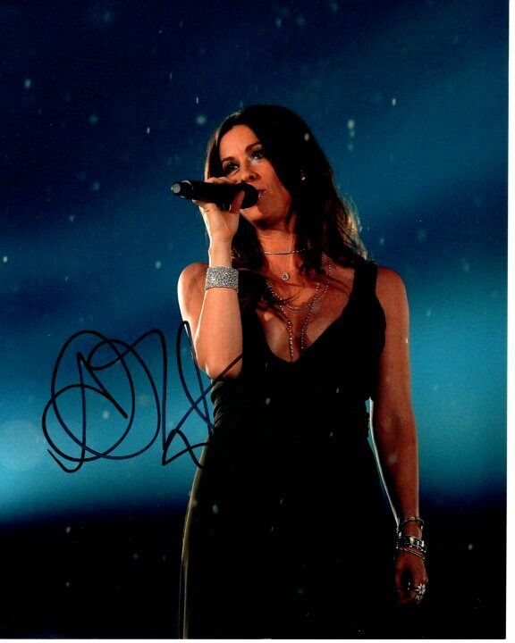 ALANIS MORISSETTE signed autographed 8x10 Photo Poster painting