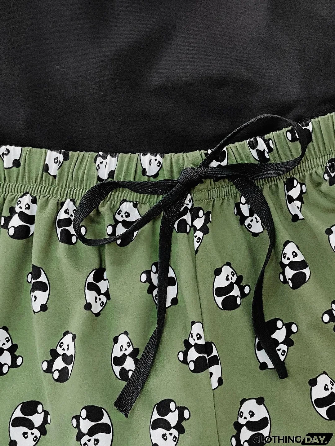 Graphic Tee and Panda Print Shorts Lounge Set