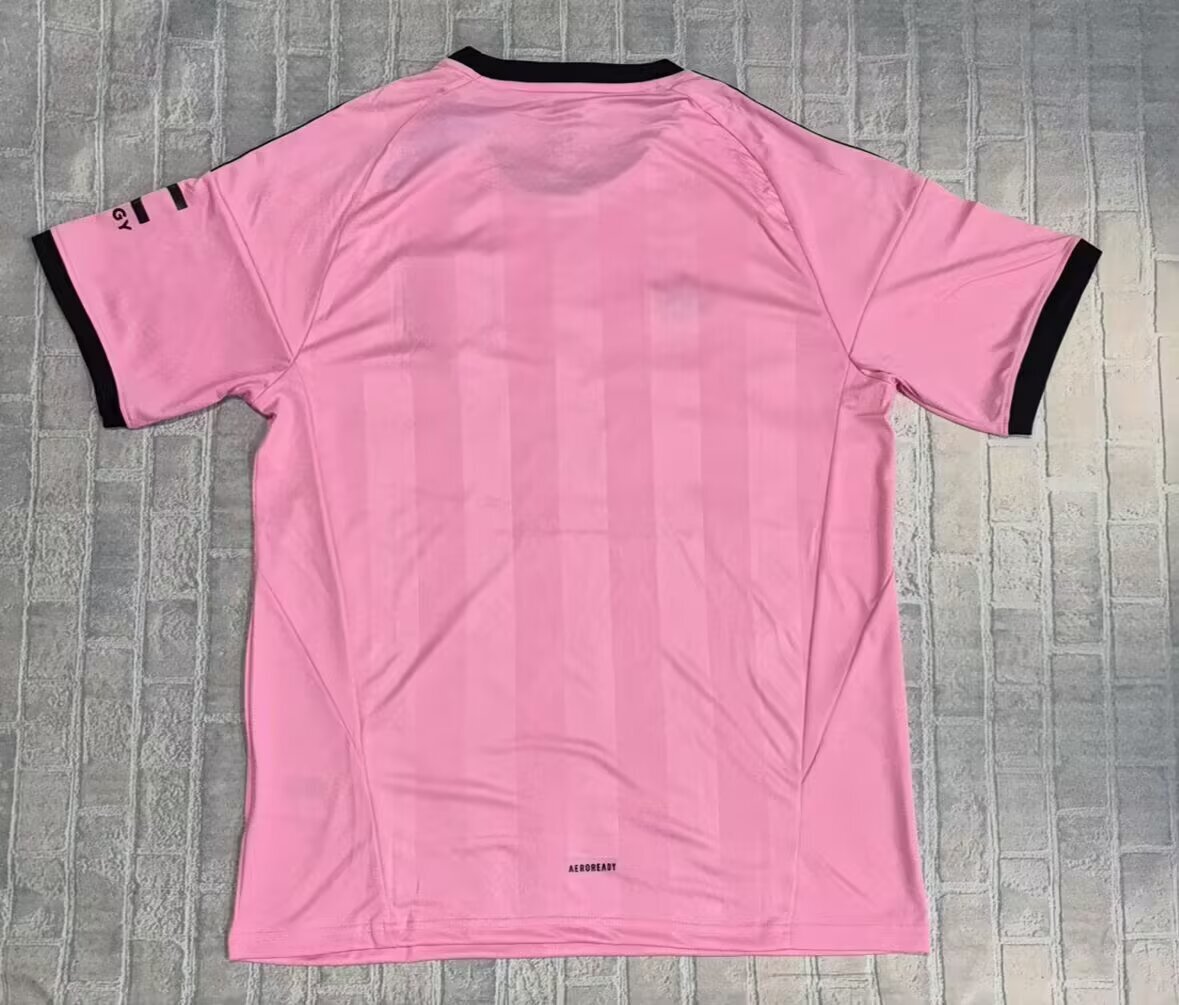 25/26 Football T-Shirt Manchester United Goalkeeper Pink Thai Quality