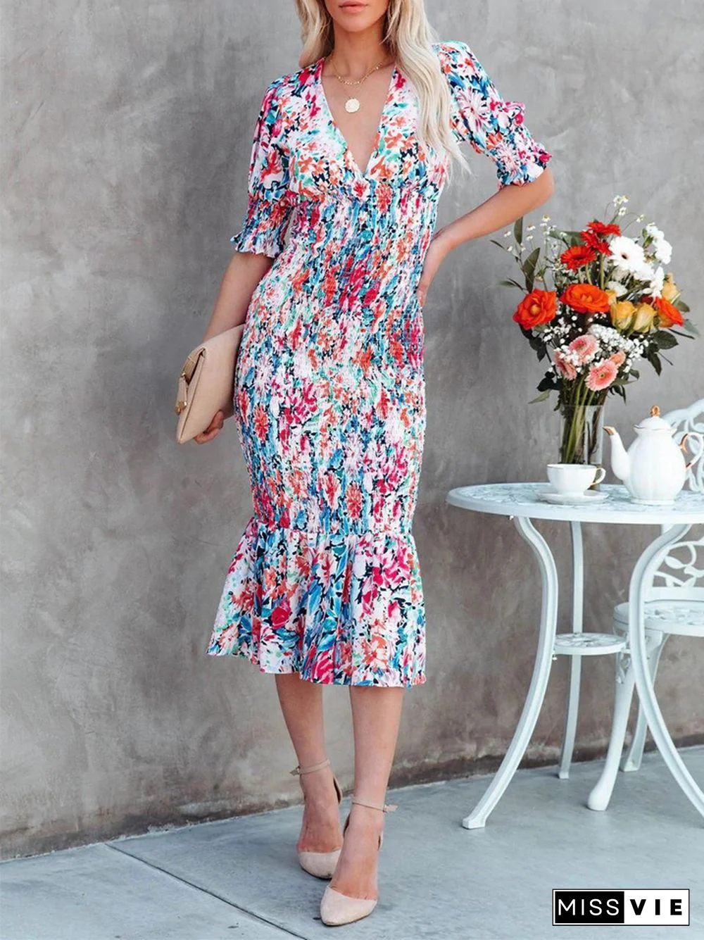 New Summer Women's Printed V-neck Elastic Waist Ruffle Skirt Dress