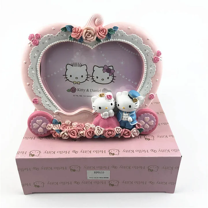 Online Rare- limited Sanrio Hello Kitty & Daniel photo frame