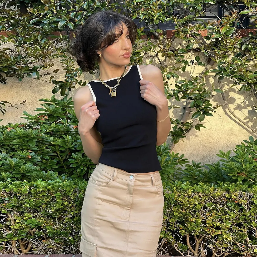 Uveng Spring And Summer Explosion Of Women's Clothing Can Wear Two-Wearing Waistcoat Top