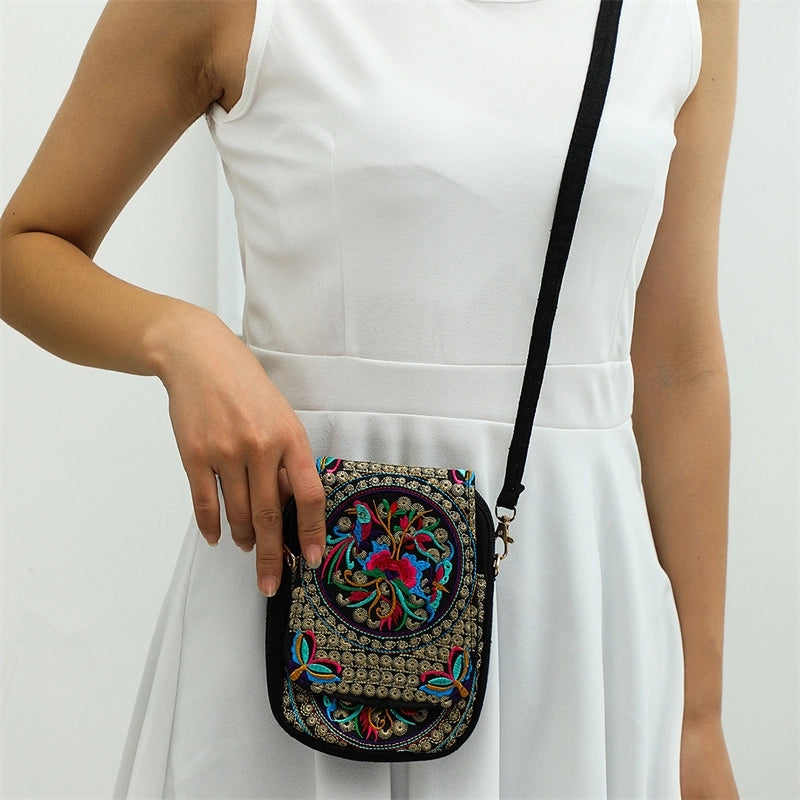 Supply Yunnan National Style Double-Layer Flip Embroidered Bag Embroidery Mini Bag Coin Purse Mobile Phone Bag3