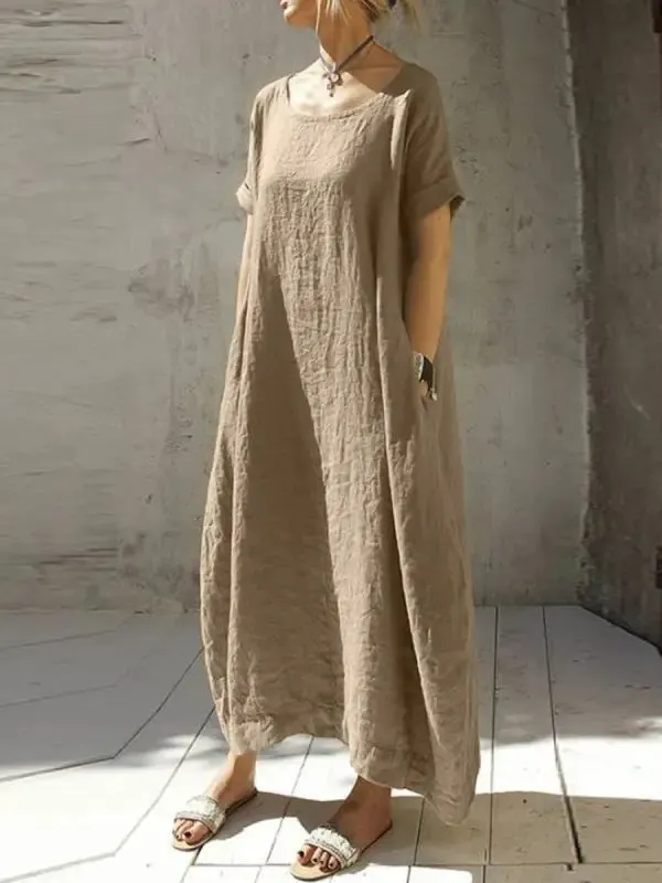 Women's Short Sleeve Scoop Neck Solid Midi Dress