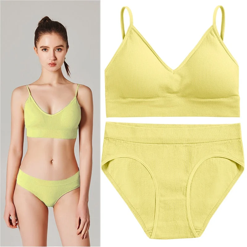 Fashion Seamless Bra Set Women Panties + Wireless Bras Underwear Set Basic Crop Tops Camisole Tank Briefs Intimate Lingerie Suit