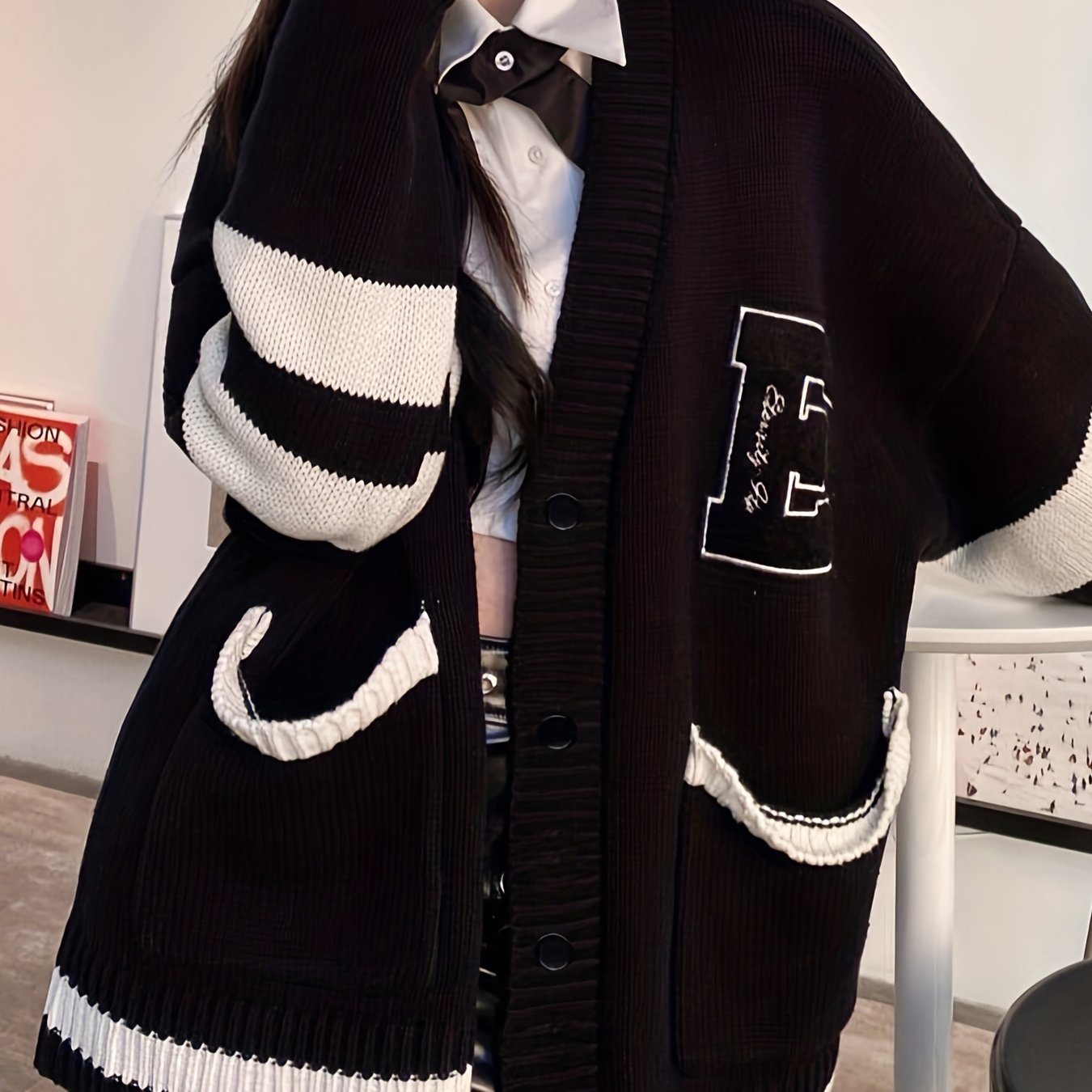 E Pattern Button Up Preppy Long Sleeve Pocket Cardigan