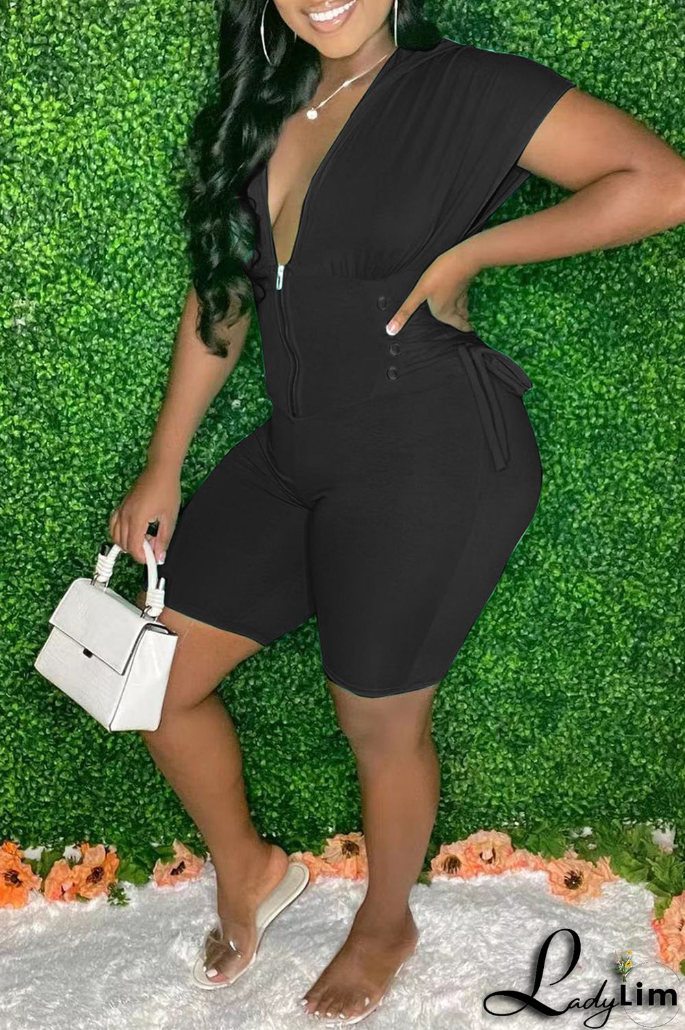 Black Fashion Casual Solid Frenulum V Neck Short Sleeve Skinny Romper