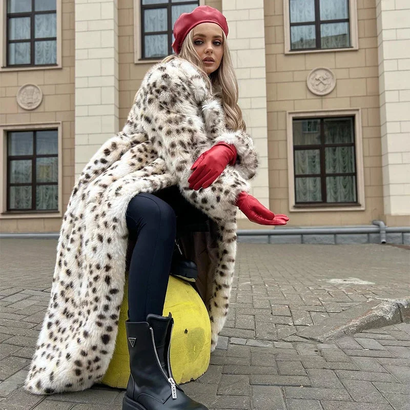 Toloer Long Belted Leopard Faux Fur Coat-Outfit Ideas