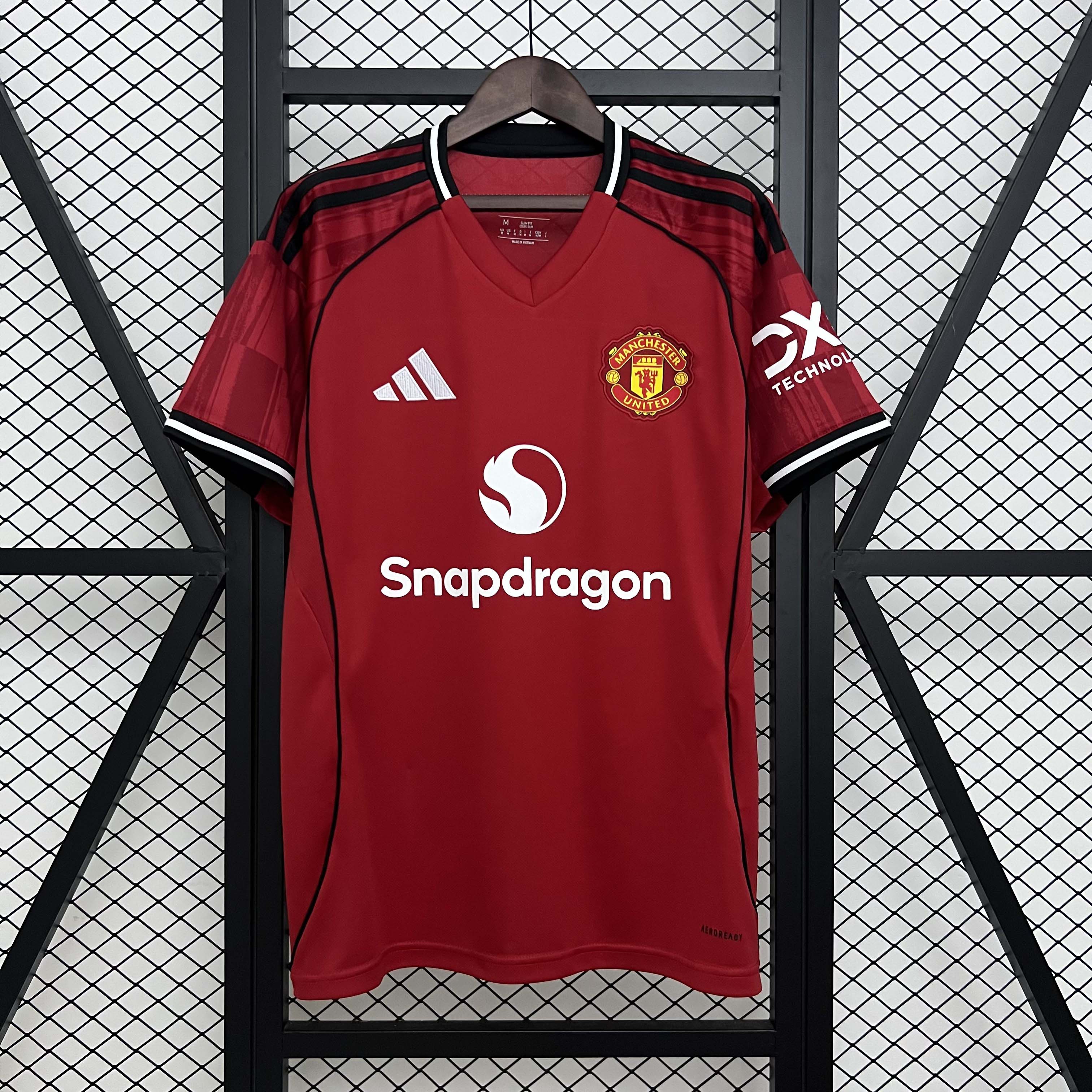 2025-2026 Manchester United Home Football Shirt 1:1 Thai Quality- Maxi Kit