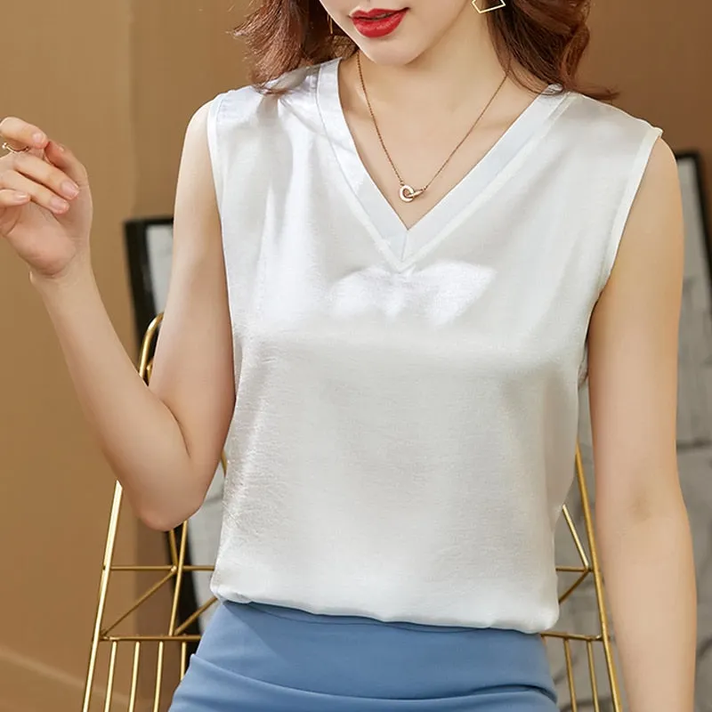 Summer 2021 Solid V-neck Loose Waist Satin Tops Fashion Women Silk Blouse Plus Size Elegant Sleeveless Satin Blouse Blusa 14795