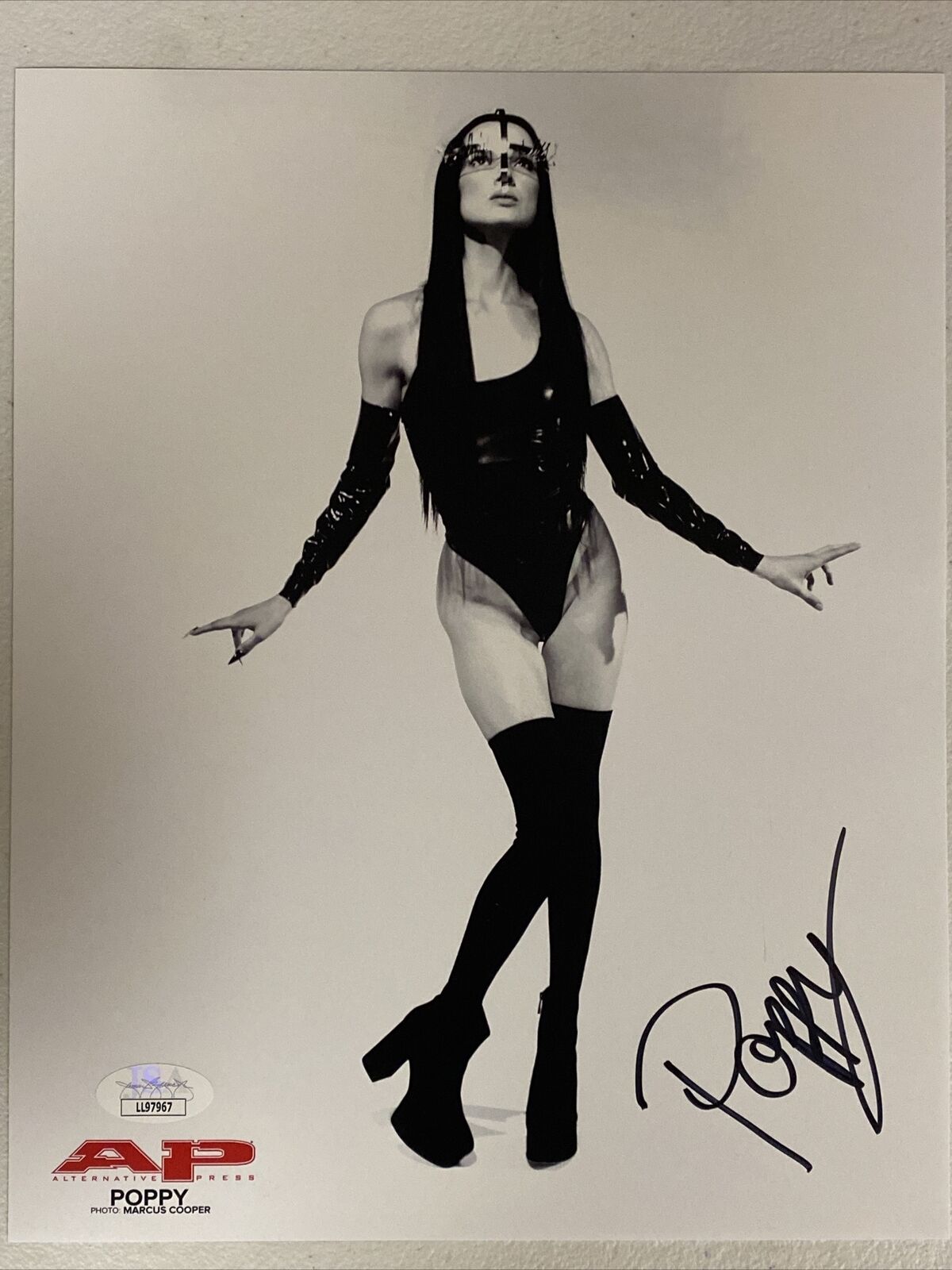 MORIAH ROSE PEREIRA POPPY AUTOGRAPHED SIGNED 8X10 Photo Poster painting JSA COA # LL97967