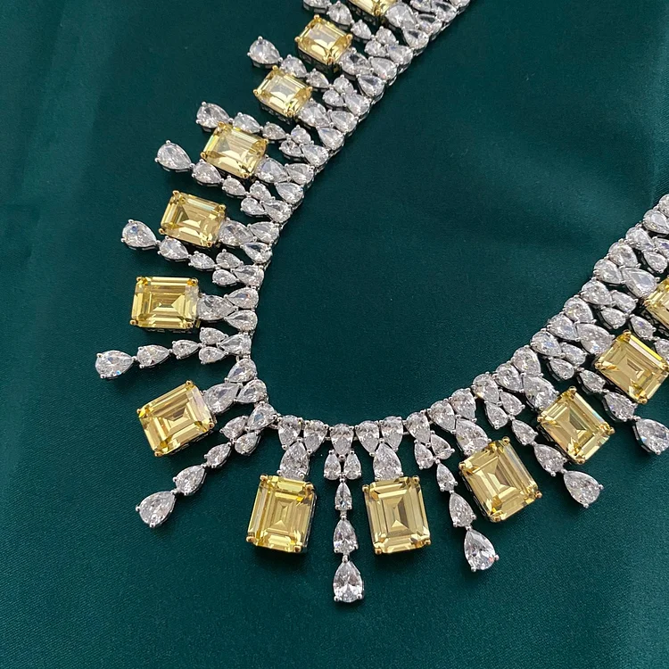 Luxurious High-End Luxury Dinner Exaggerated Necklace 