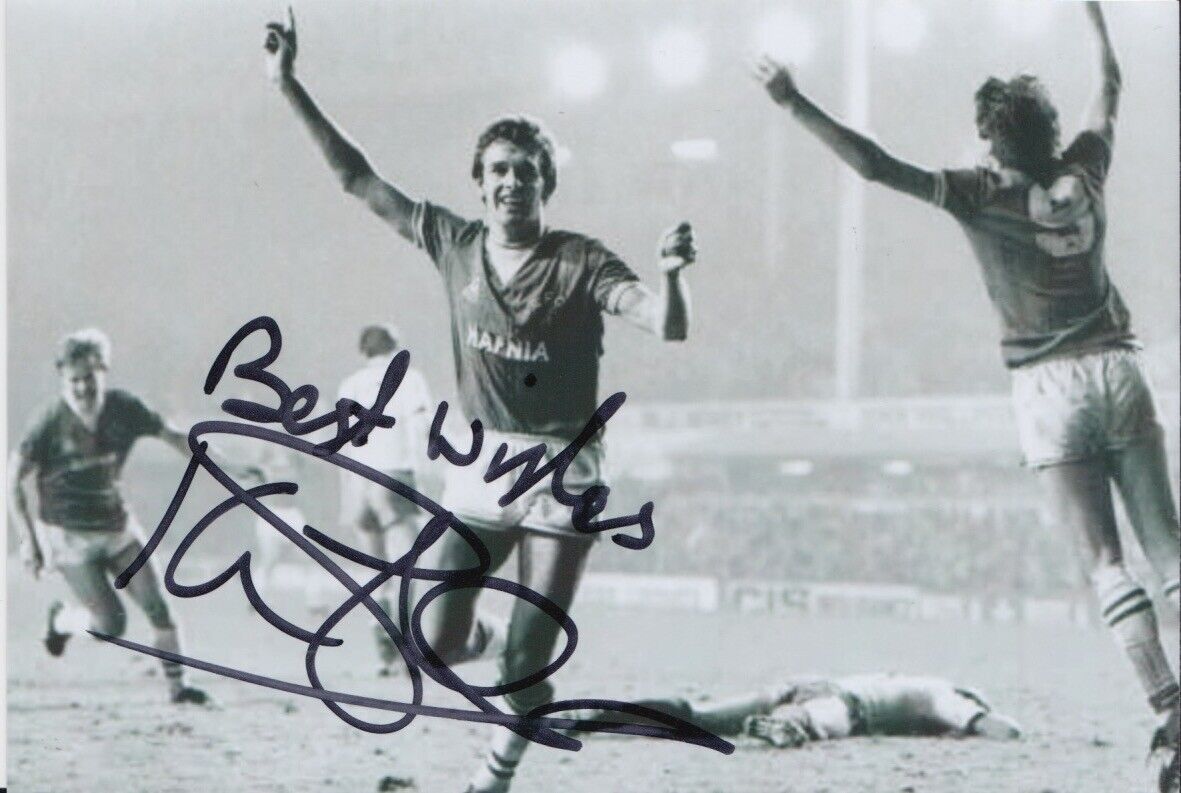 KEVIN SHEEDY HAND SIGNED 6X4 Photo Poster painting EVERTON FOOTBALL AUTOGRAPH 11