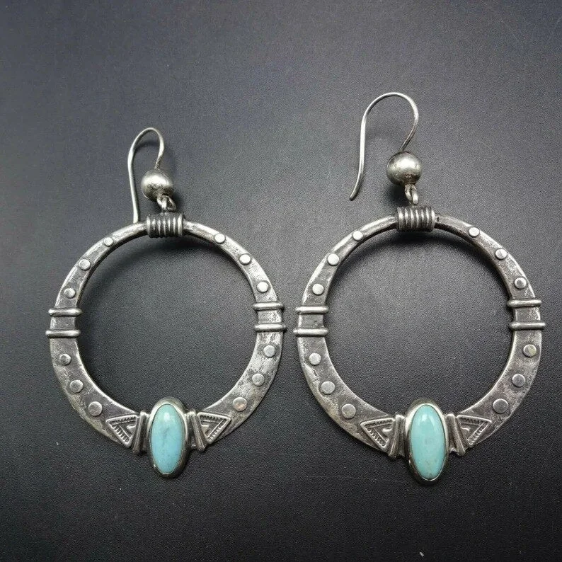 Retro fashion elegant women's silver color Oval and Round metal green stone Wedding Engagement Earrings