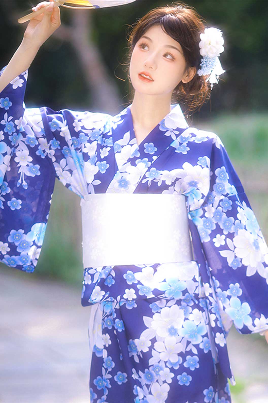 Yukata Kimono with Blue Robe and Cherry Blossoms - てんじんまつり  Stupa Stones