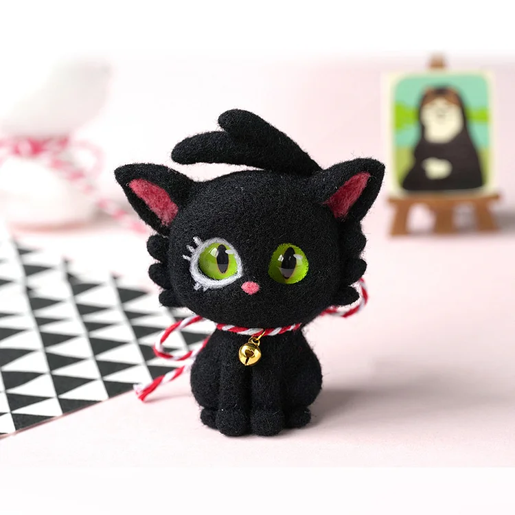 FeltingJoy - Daijin Cat Needle Felting Kit - Black