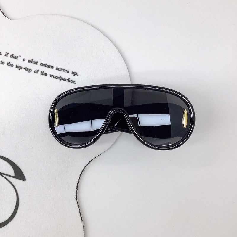 New Children’s Sunglasses Retro UV-proof Beach Baby Sunglasses Boys And Girls Concave Glasses Fashion