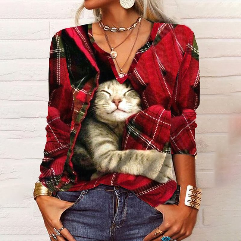 Tiboyz Vintage Christmas Plaid Cat Long Sleeve V-Neck T-Shirt