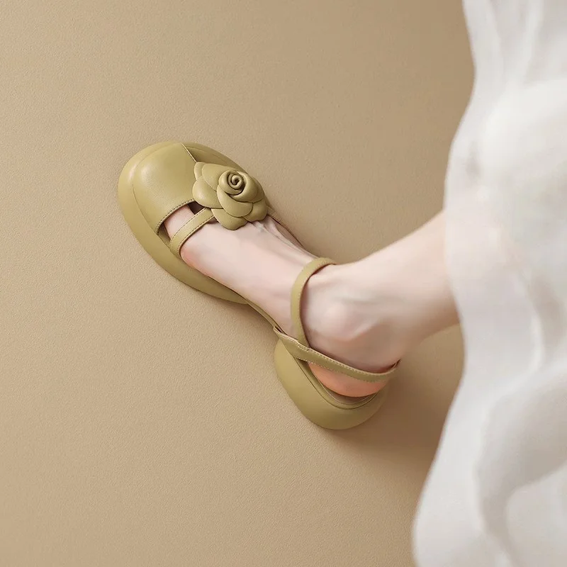Tanguoant Tanguoant Summer Round Head Flowers Sweet Platform Sandals Comfortable One Word Buckle Beach Wind Low Heel Casual Women's Shoes