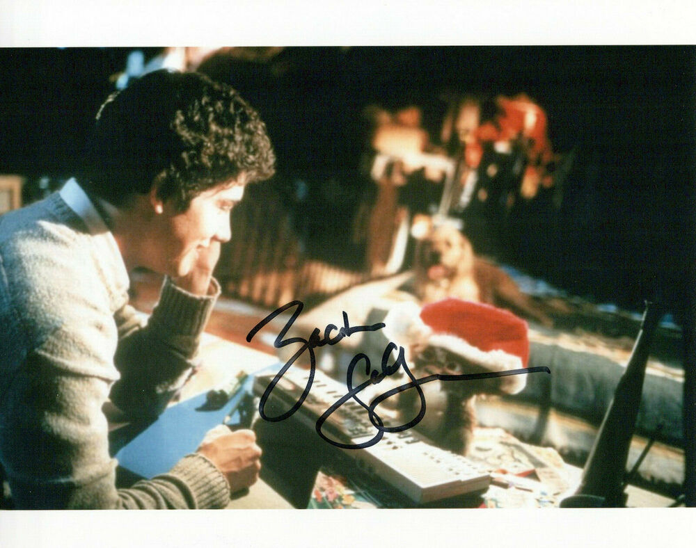 Zach Galligan Gremlins autographed Photo Poster painting signed 8x10 #1 Billy Peltzer