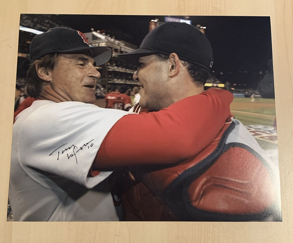TONY LARUSSA HAND SIGNED 8x10 Photo Poster painting ST LOUIS CARDINALS MANAGER AUTOGRAPHED COA