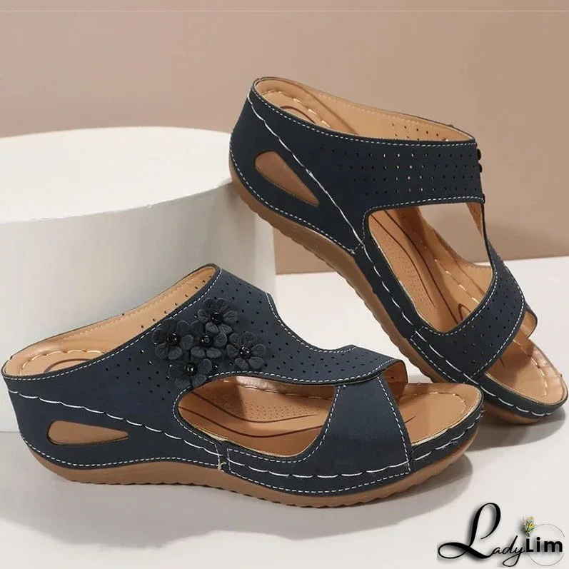 Simple and Stylish winter Heels