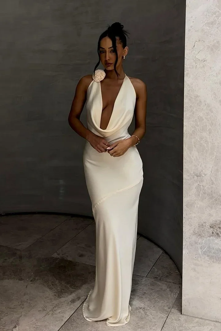 White Halter Sleeveless Mermaid Long Prom Dress With Pleated XJ0276