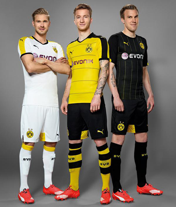 Bayern Unveils 25/26 Third Kit: City Hall Balcony Tribute Honors Munich’s Gloryjersey|football shirt|football kit|football sportswear