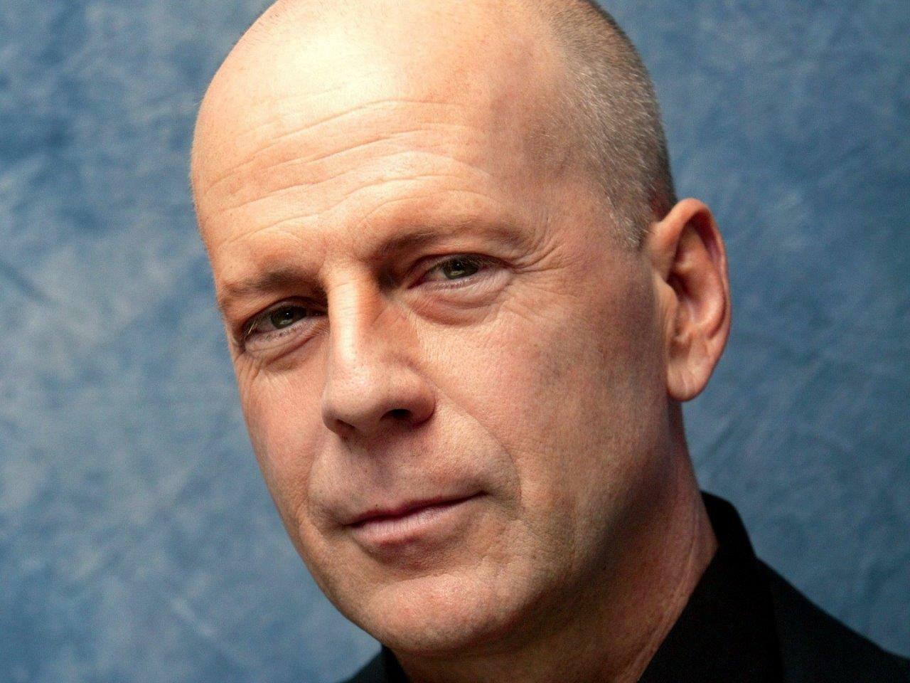 Bruce Willis 8x10 Picture Simply Stunning Photo Poster painting Gorgeous Celebrity #3