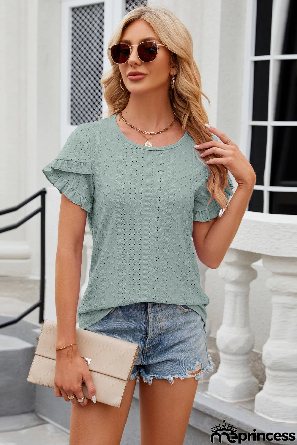 Stylish and airy Shirt