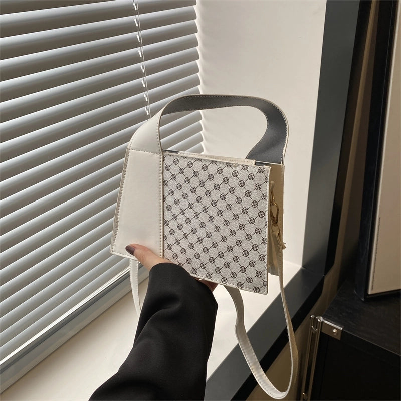 Women's Pu Leather Color Block Vintage Style Classic Style Zipper Shoulder Bag4