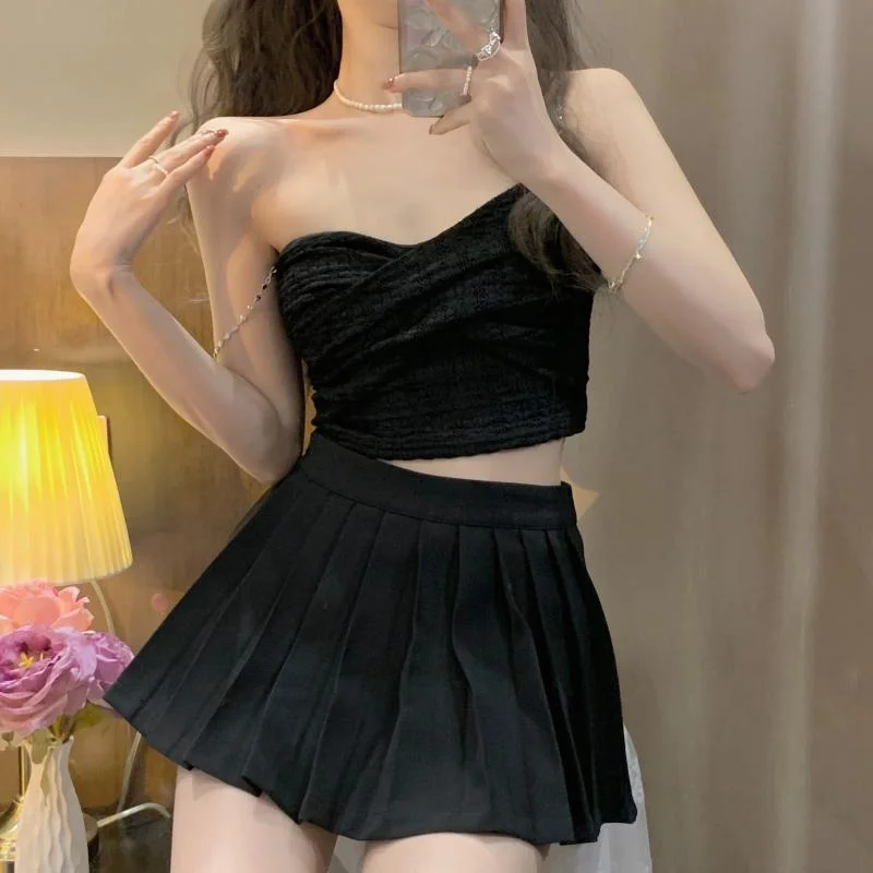 Uveng Uveng Hot Babes Short Super Fire Small Sling Vest Woman With Hong Kong Flavor New Summer Wrapped Chest Bottom Outside To Put On Clothes