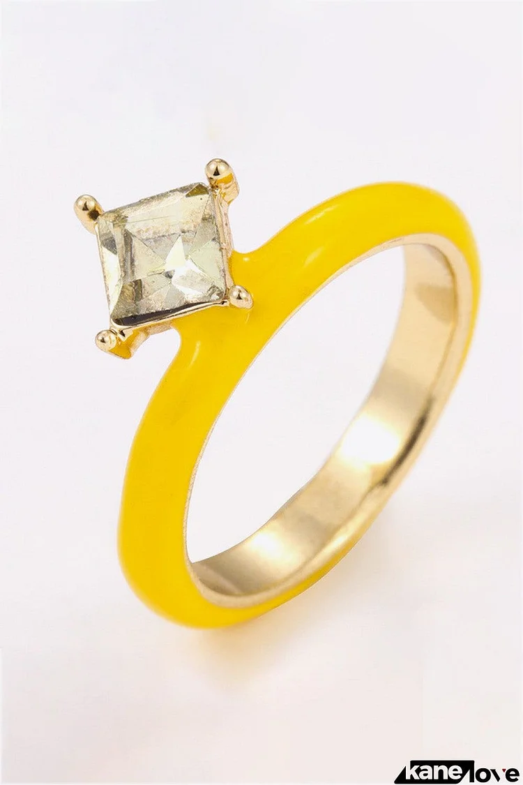 Everyday Delight 18K Gold Plated Glass Stone Ring