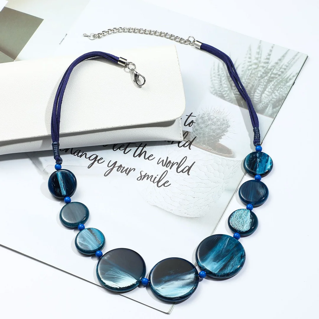 Women's Fashion Blue Acrylic Bead Necklace