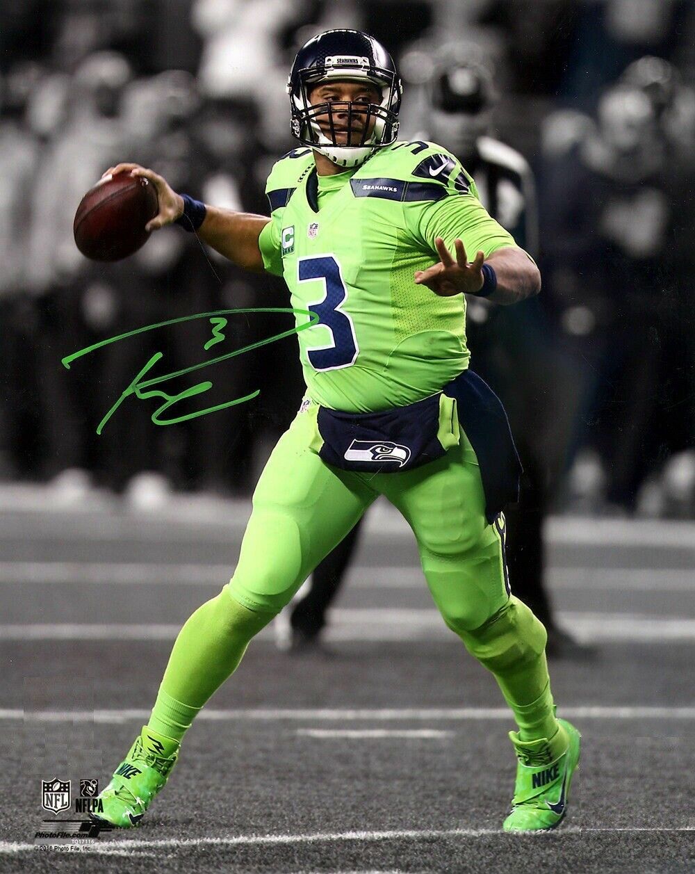 Russell Wilson Autographed Signed 8x10 Photo Poster painting ( Seahawks ) REPRINT