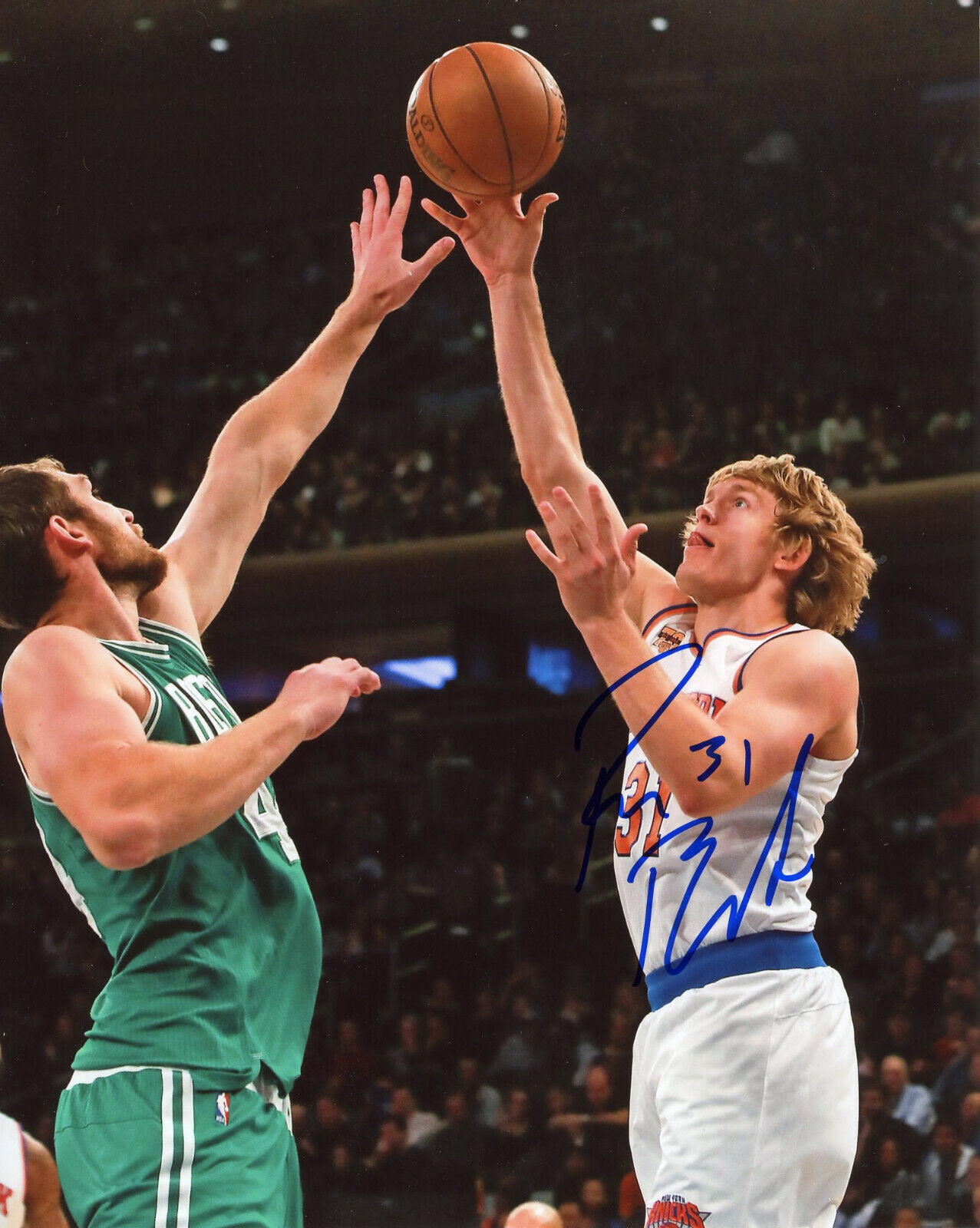 Ron Baker Autographed 8x10 New York Knicks#S1257