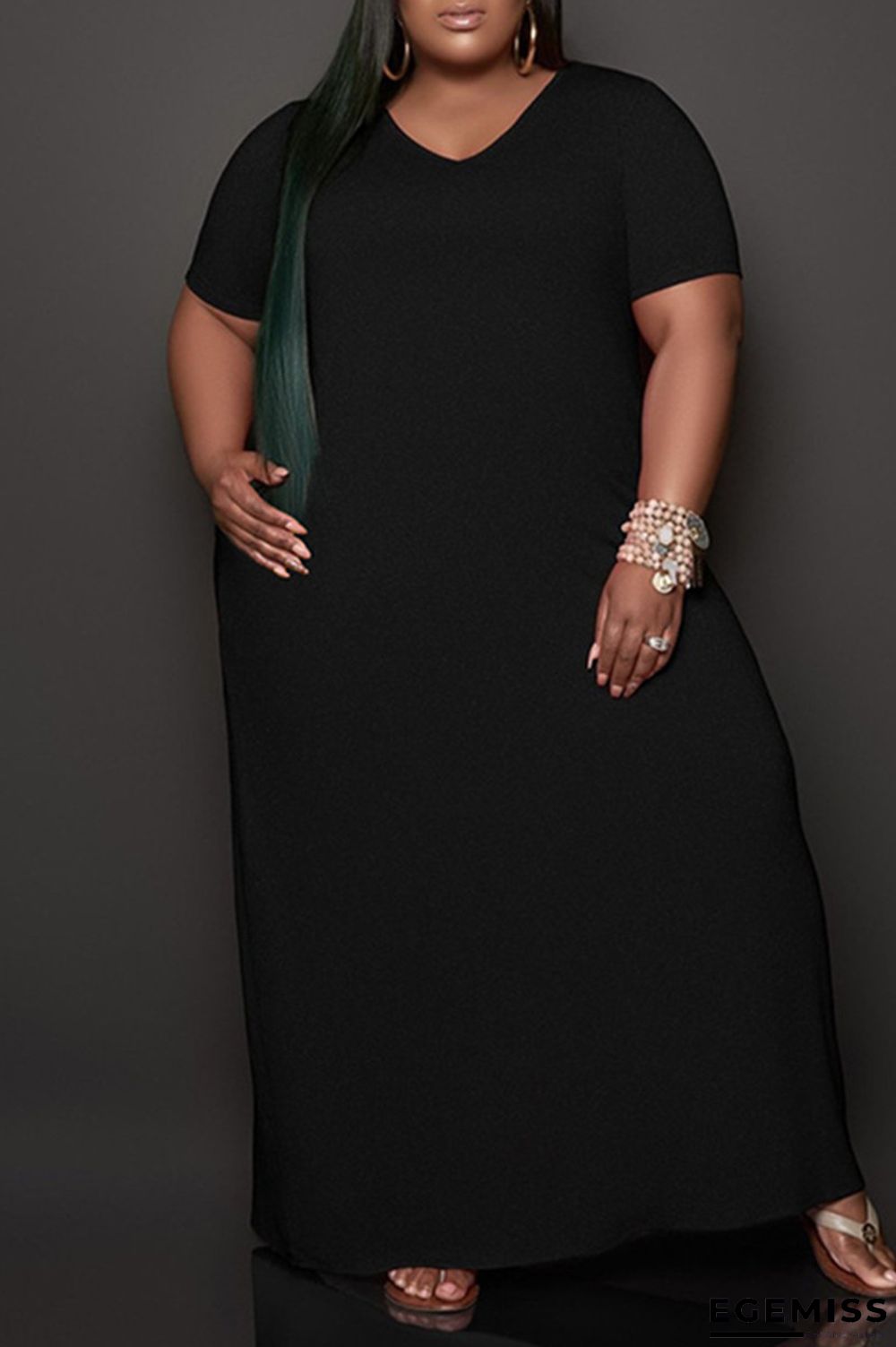 Black Fashion Casual Plus Size Solid Basic V Neck Short Sleeve Dress | EGEMISS