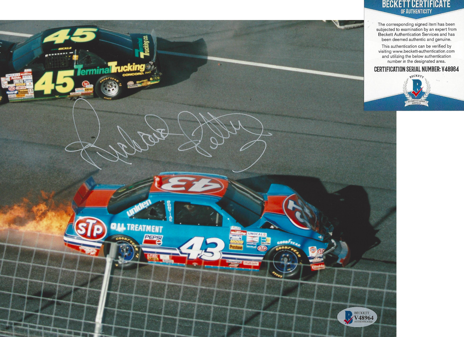 RICHARD PETTY KING NASCAR RACING SIGNED CRASH 8x10 Photo Poster painting BECKETT COA BAS