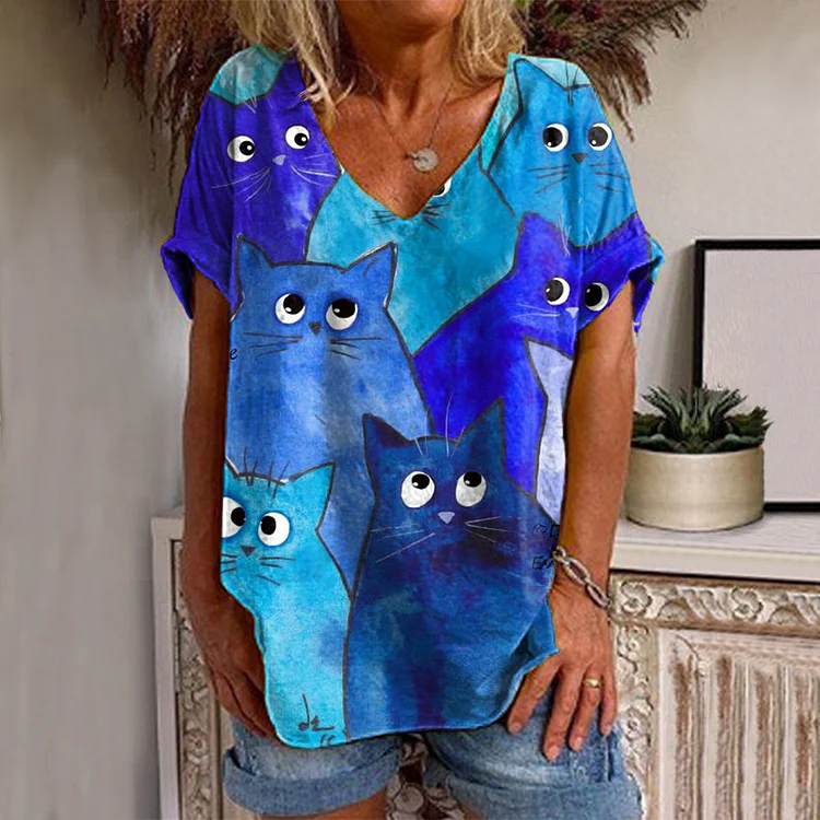 Contrast Cat V-Neck T-Shirt