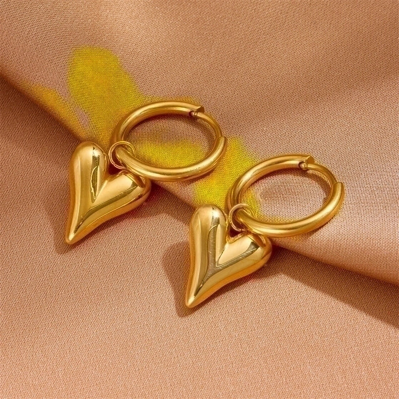 Titanium Steel 18K Gold Plated Classic Style Inlay Heart Shape Zircon Jewelry Set