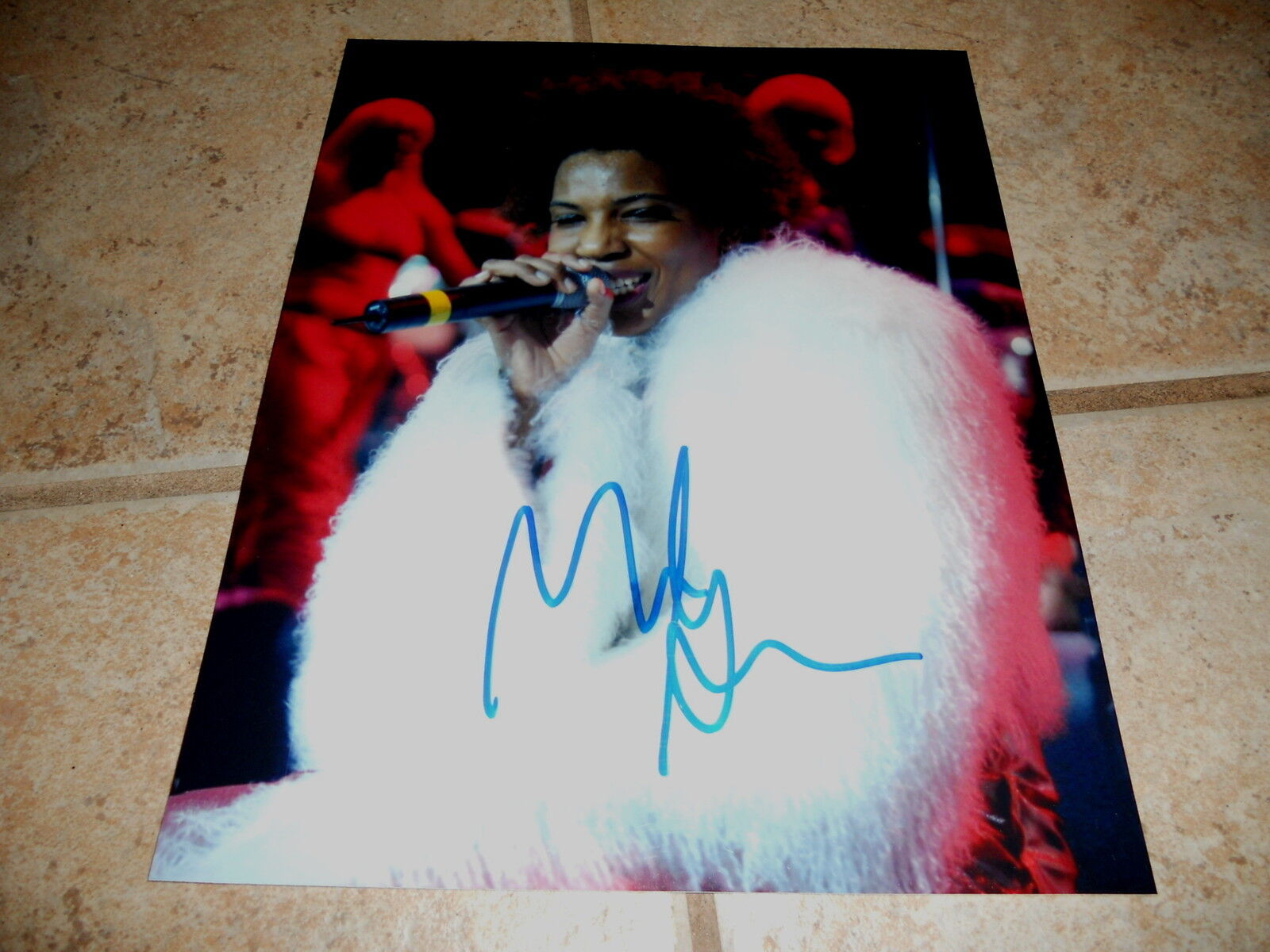 Macy Gray Sexy Signed Autographed 8x10 Photo Poster painting Guaranteed #1