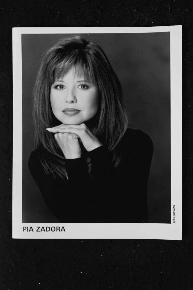 Pia Zadora - 8x10 Headshot Photo Poster painting w/ Resume - Hairspray