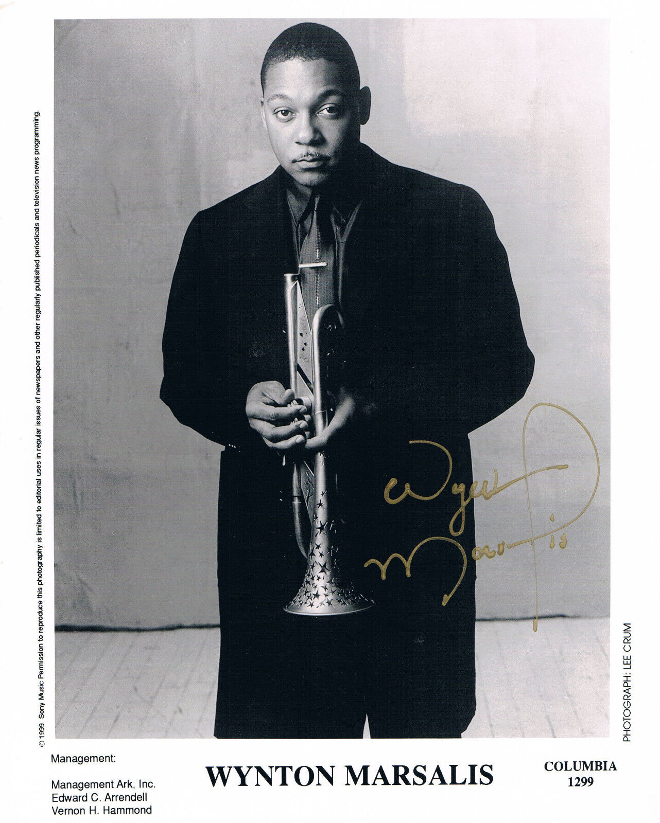 Wynton Marsalis 1961- genuine autograph IN PERSON signed 8x10