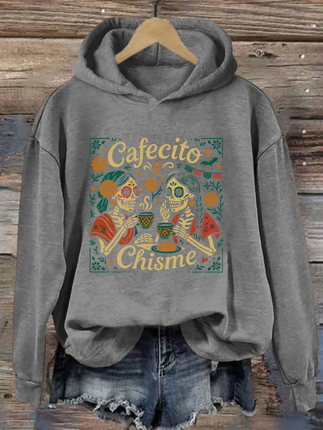 Cafecito Y Chisme Hoodie