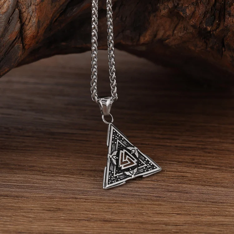 Coutureaura Viking Triangle Valknut Hrungnir's Heart Necklace