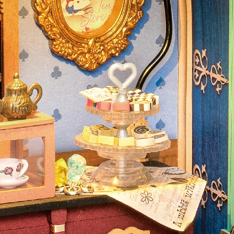 Lampe à huile rétro maison de poupée Miniature cuisine salon accessoires  enfants jeu de rôle jouet (cuivre rouge)