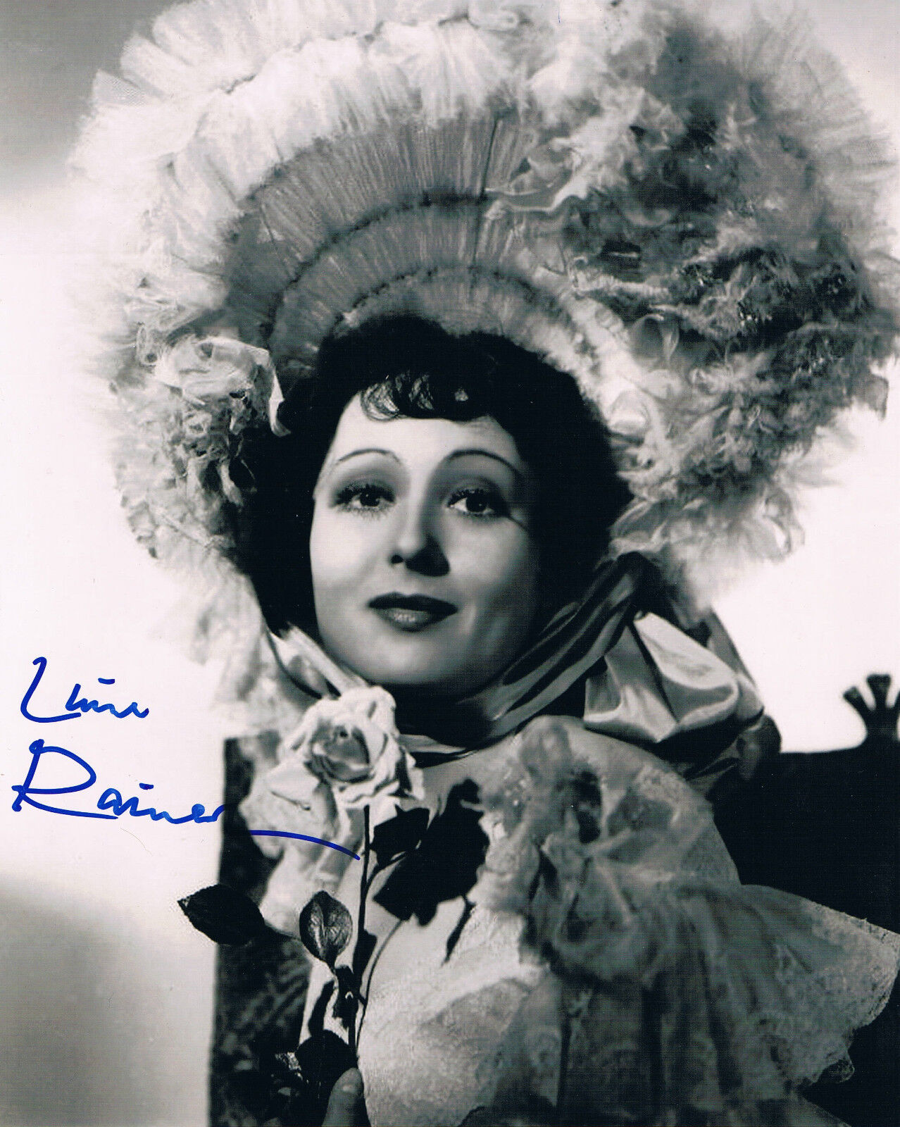 Luise Rainer 1910-2014 genuine autograph Photo Poster painting 8x10