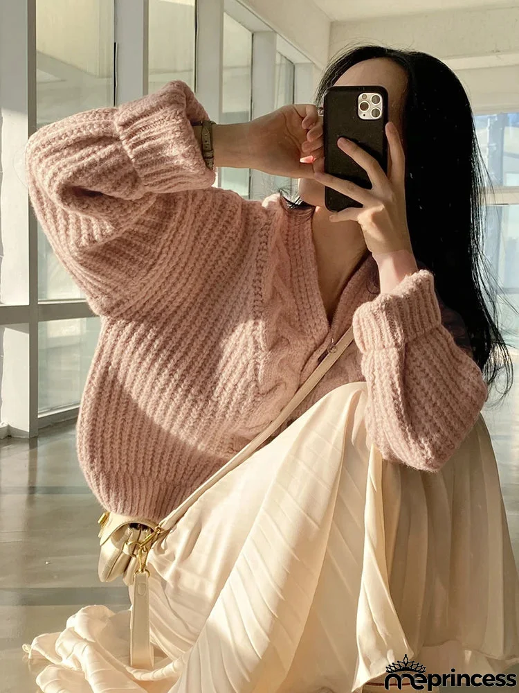 Women's Polyester V-Neck Long Sleeves Knitted Pattern Sweater