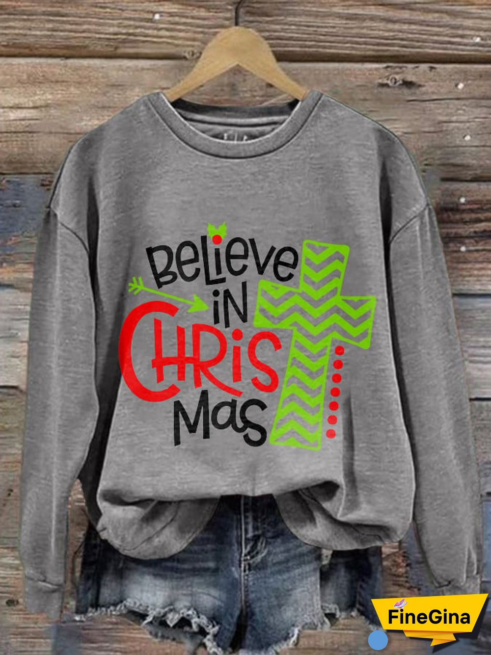 Women's Believe In Christmas Print Long Sleeve Sweatshirt
